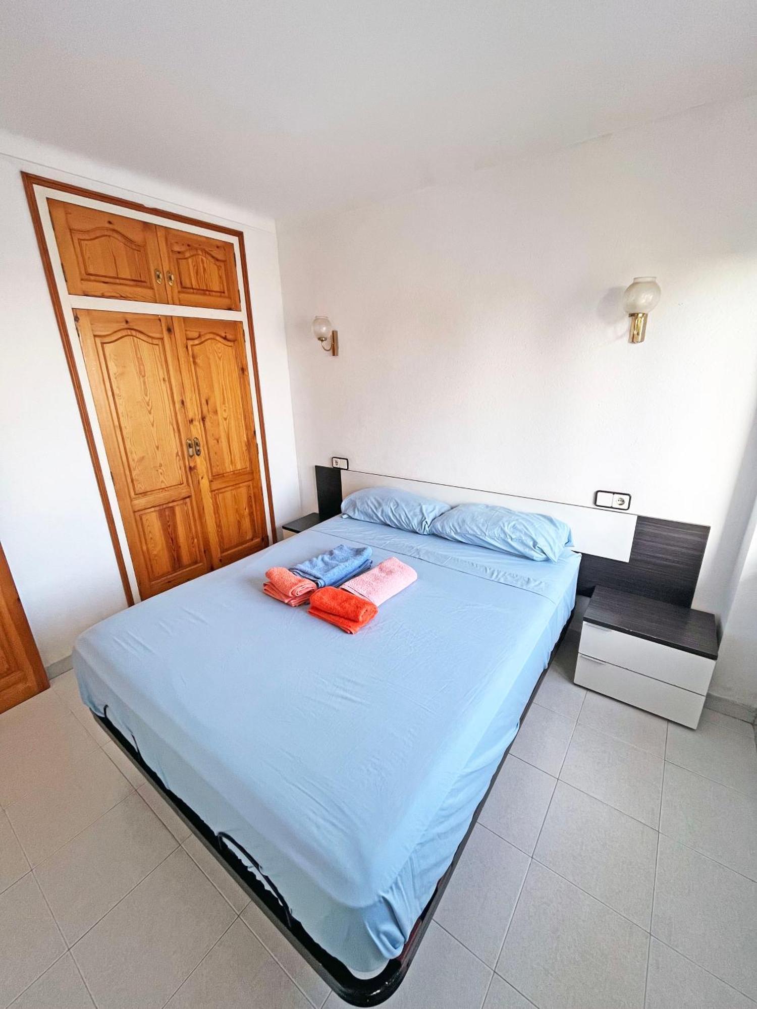 Apartamento De 3 Habitaciones En El Centro L' Escala Екстериор снимка