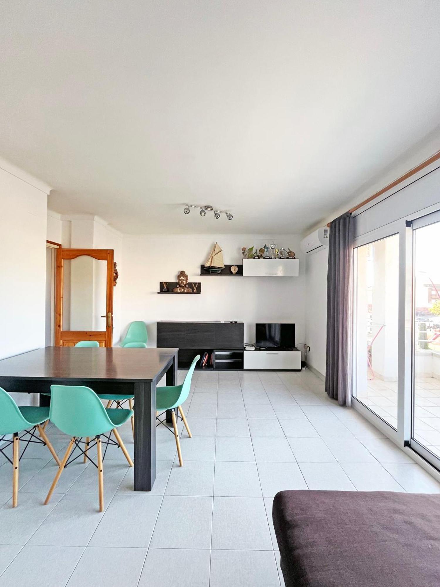 Apartamento De 3 Habitaciones En El Centro L' Escala Екстериор снимка